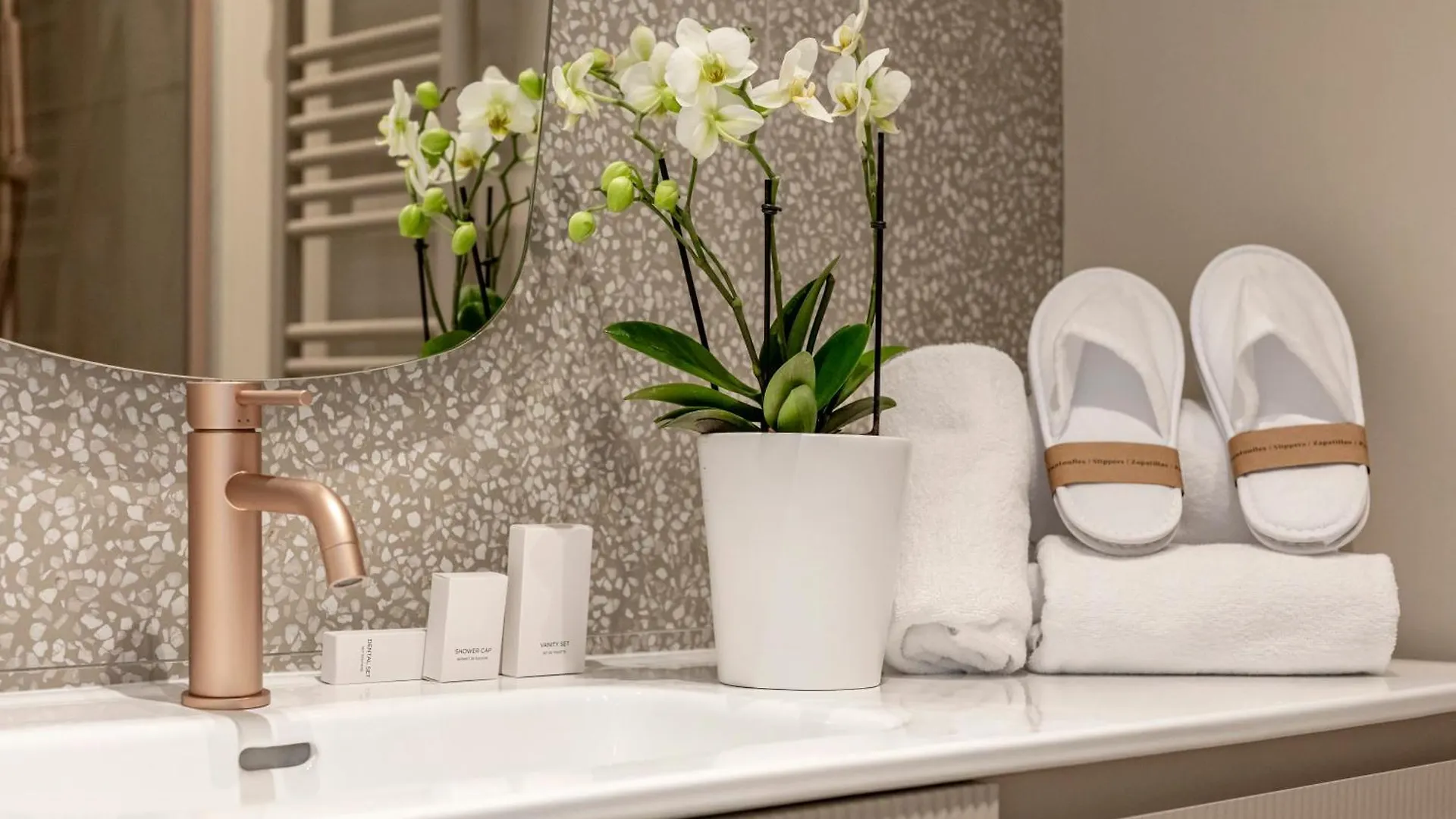 Suite Fl By Sweett Paris Fransa