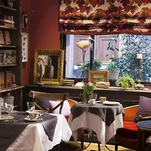 Le Petit Chomel *** Paris