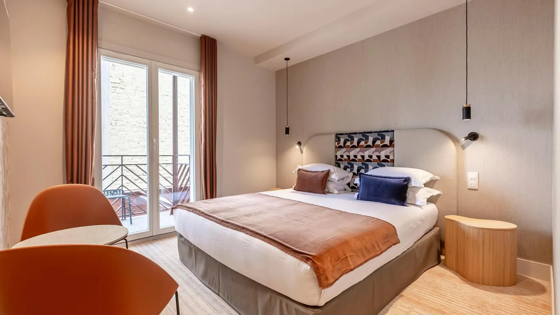 Suite Fl By Sweett Paris France